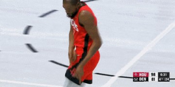 乐鱼体育官网-背靠背40分钟，差点把阿杜打吐了